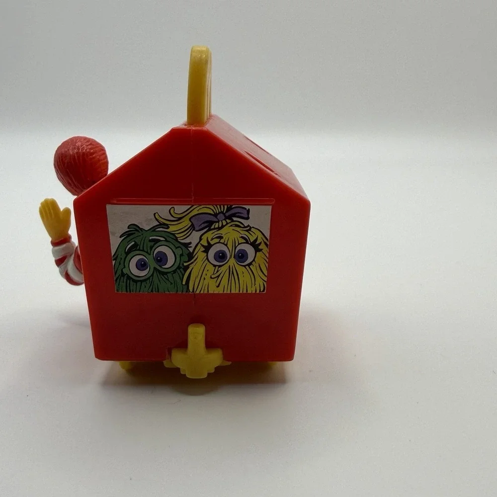MCDONALD'S HAPPY MEAL RONALD MCDONALD DRIVING TRAIN CART VNTG (1994) TOY